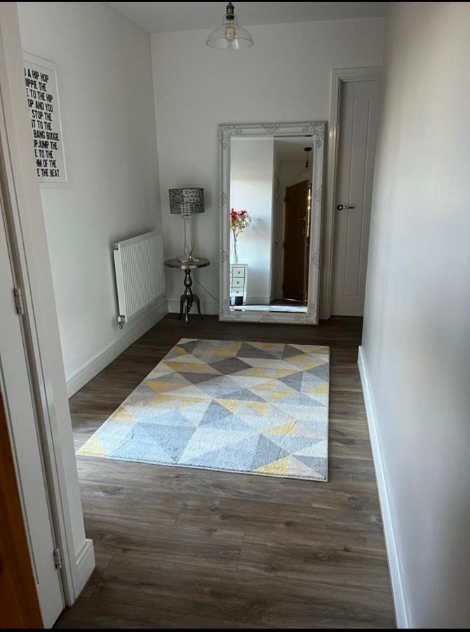 Luxury Riverside 2 Bedroomed Apartment With Balcony Newport  Luaran gambar