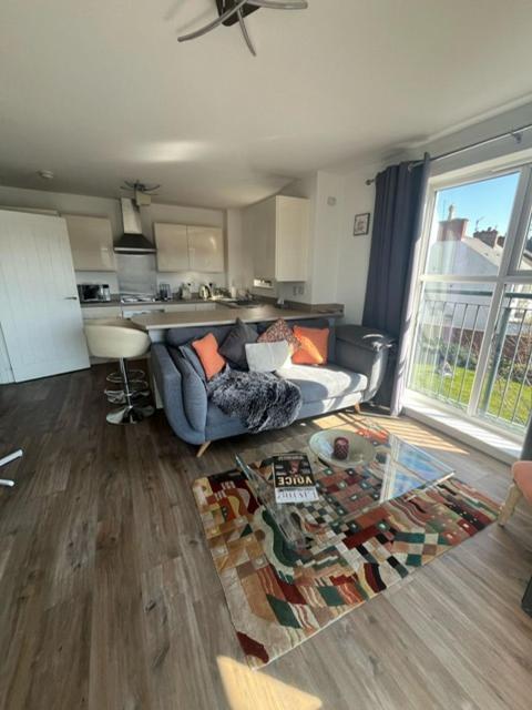 Luxury Riverside 2 Bedroomed Apartment With Balcony Newport  Luaran gambar